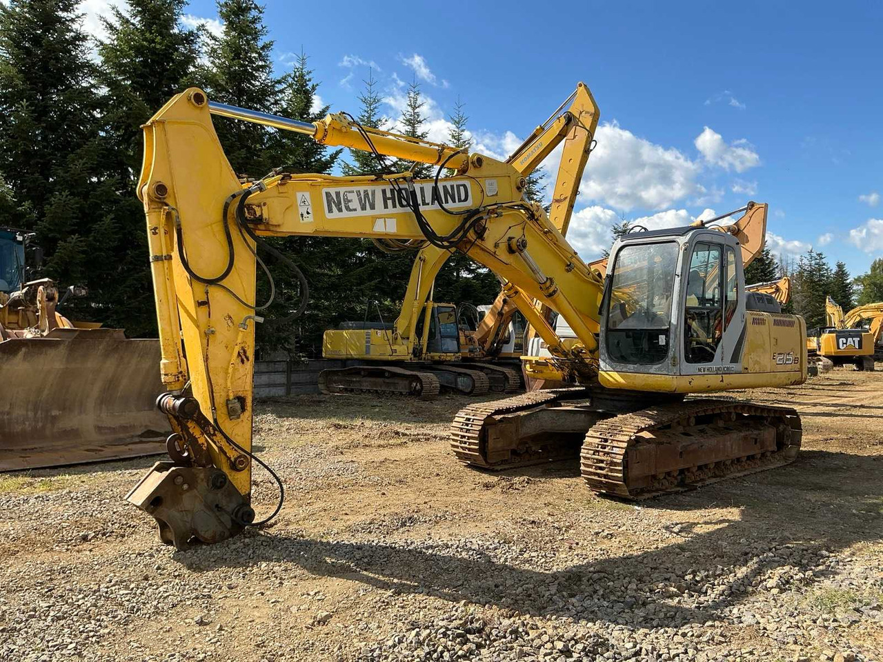 NEW HOLLAND KOBELCO NEW HOLLAND KOBELCO - E 215B - TRACKED EXCAVATOR - 2007 - Excavadora de cadenas: foto 1 NEW HOLLAND KOBELCO NEW HOLLAND KOBELCO - E 215B - TRACKED EXCAVATOR - 2007 - Excavadora de cadenas: foto 1
