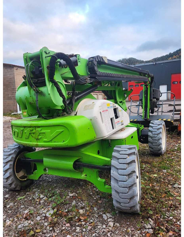 NIFTYLIFT - 2008 - HR21 - AERIAL WORK PLATFORM - Plataforma elevadora: foto 2 NIFTYLIFT - 2008 - HR21 - AERIAL WORK PLATFORM - Plataforma elevadora: foto 2