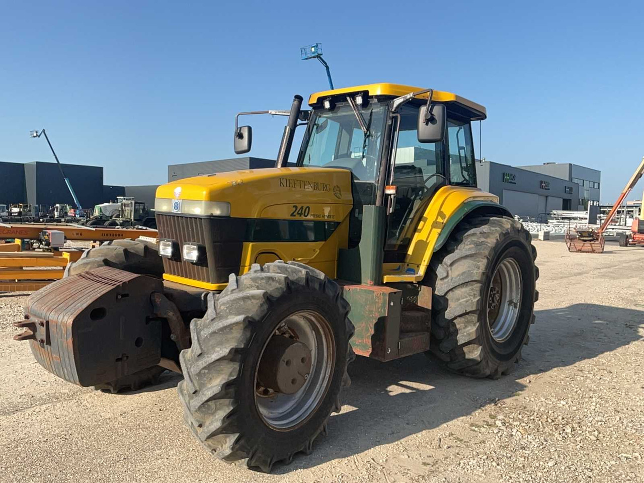 New Holland 8970 - Tractor: foto 1 New Holland 8970 - Tractor: foto 1