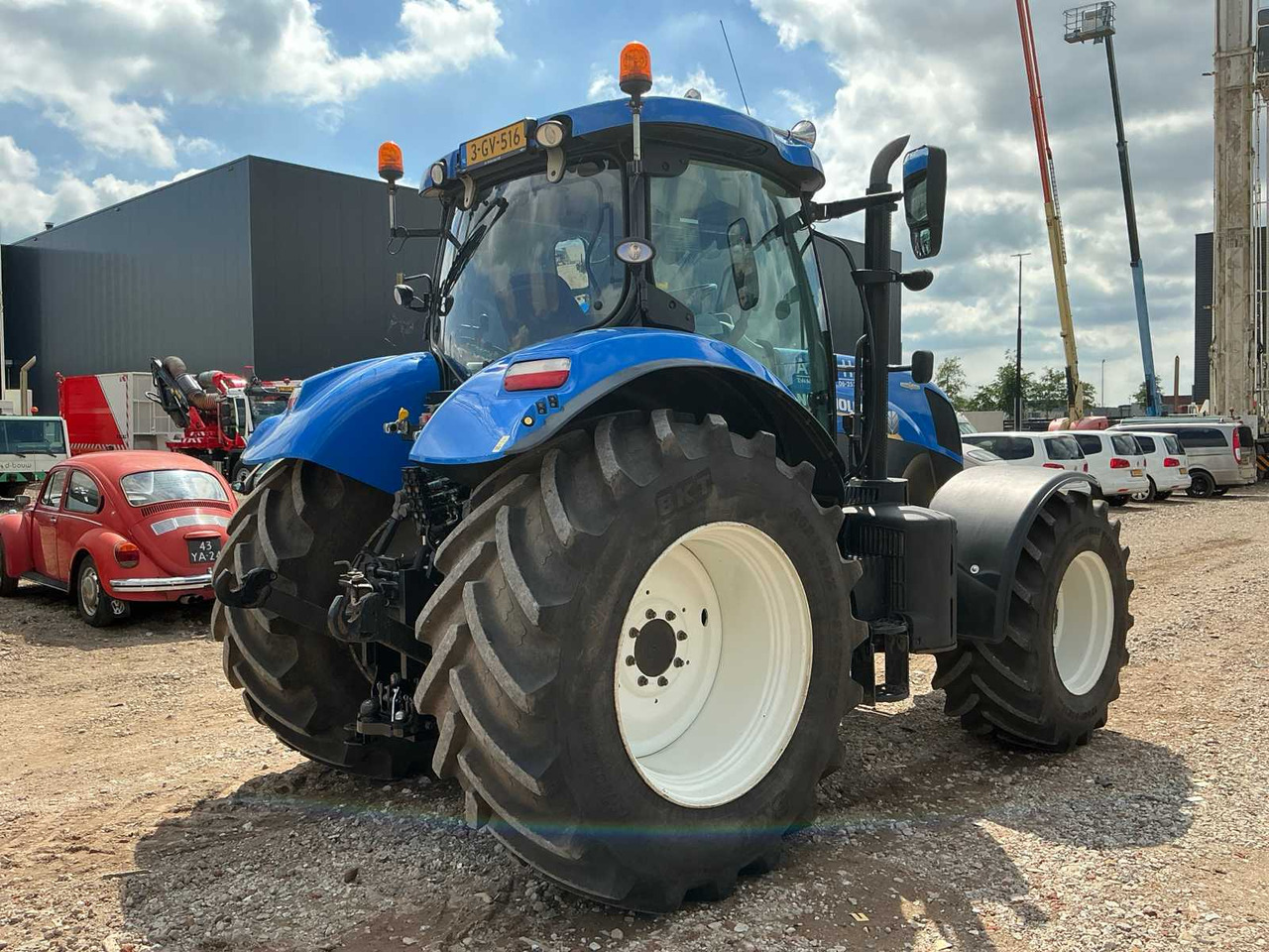 New holland T7.210 - Tractor: foto 5 New holland T7.210 - Tractor: foto 5