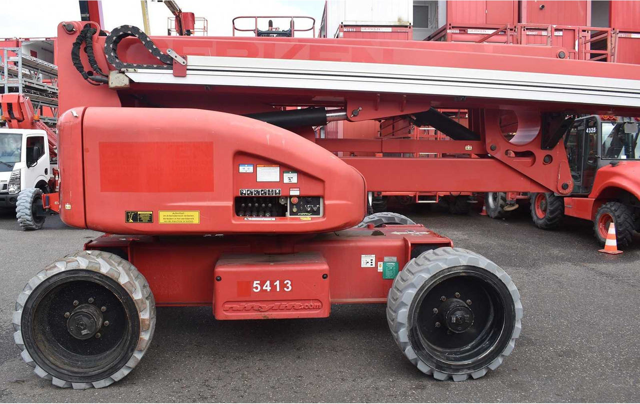 Nifty Lift HR28 Hybrid - Plataforma elevadora: foto 5 Nifty Lift HR28 Hybrid - Plataforma elevadora: foto 5