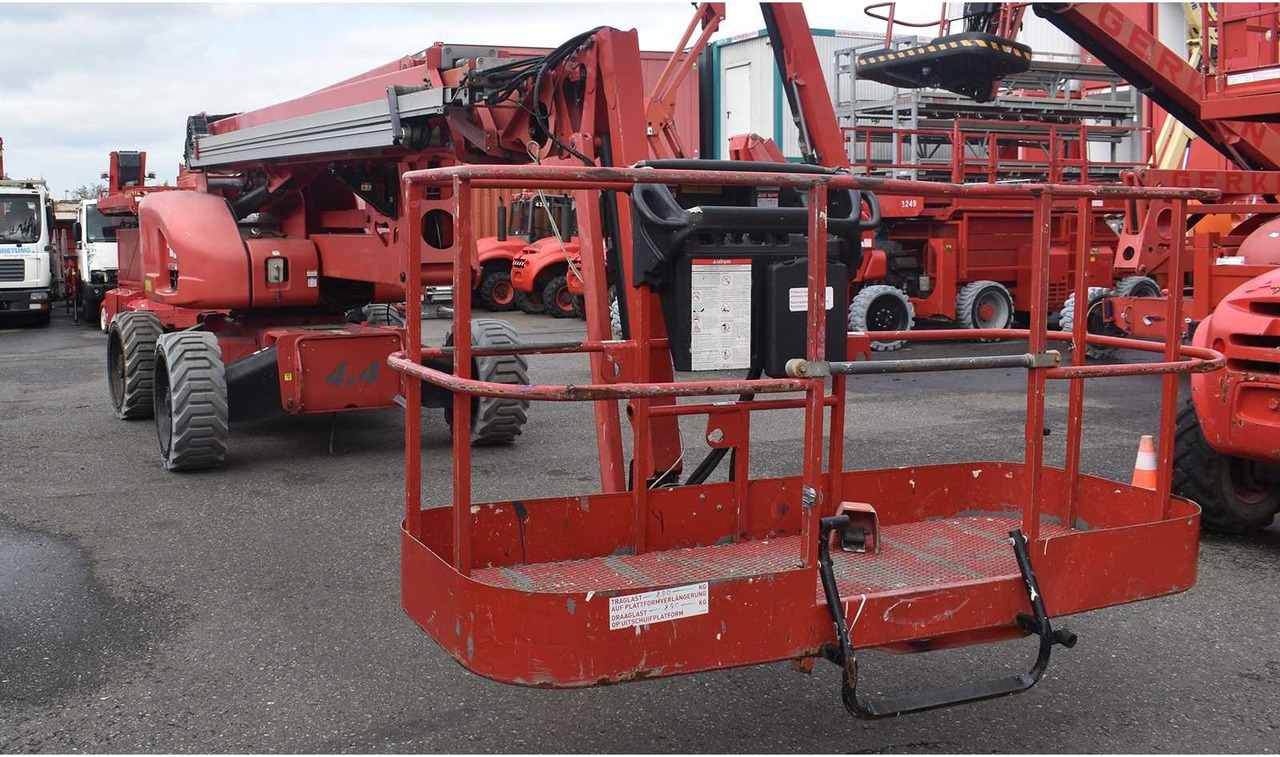 Nifty Lift HR28 Hybrid - Plataforma elevadora: foto 4 Nifty Lift HR28 Hybrid - Plataforma elevadora: foto 4