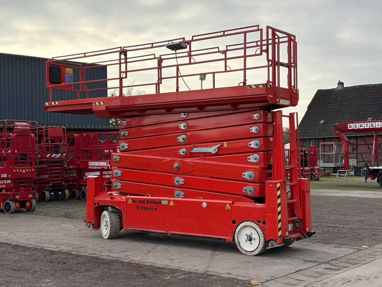 PB LIFTTECHNIK - S225-12 ES - PB LIFTTECHNIK S225-12 ES - 2015 - Plataforma elevadora: foto 3 PB LIFTTECHNIK - S225-12 ES - PB LIFTTECHNIK S225-12 ES - 2015 - Plataforma elevadora: foto 3