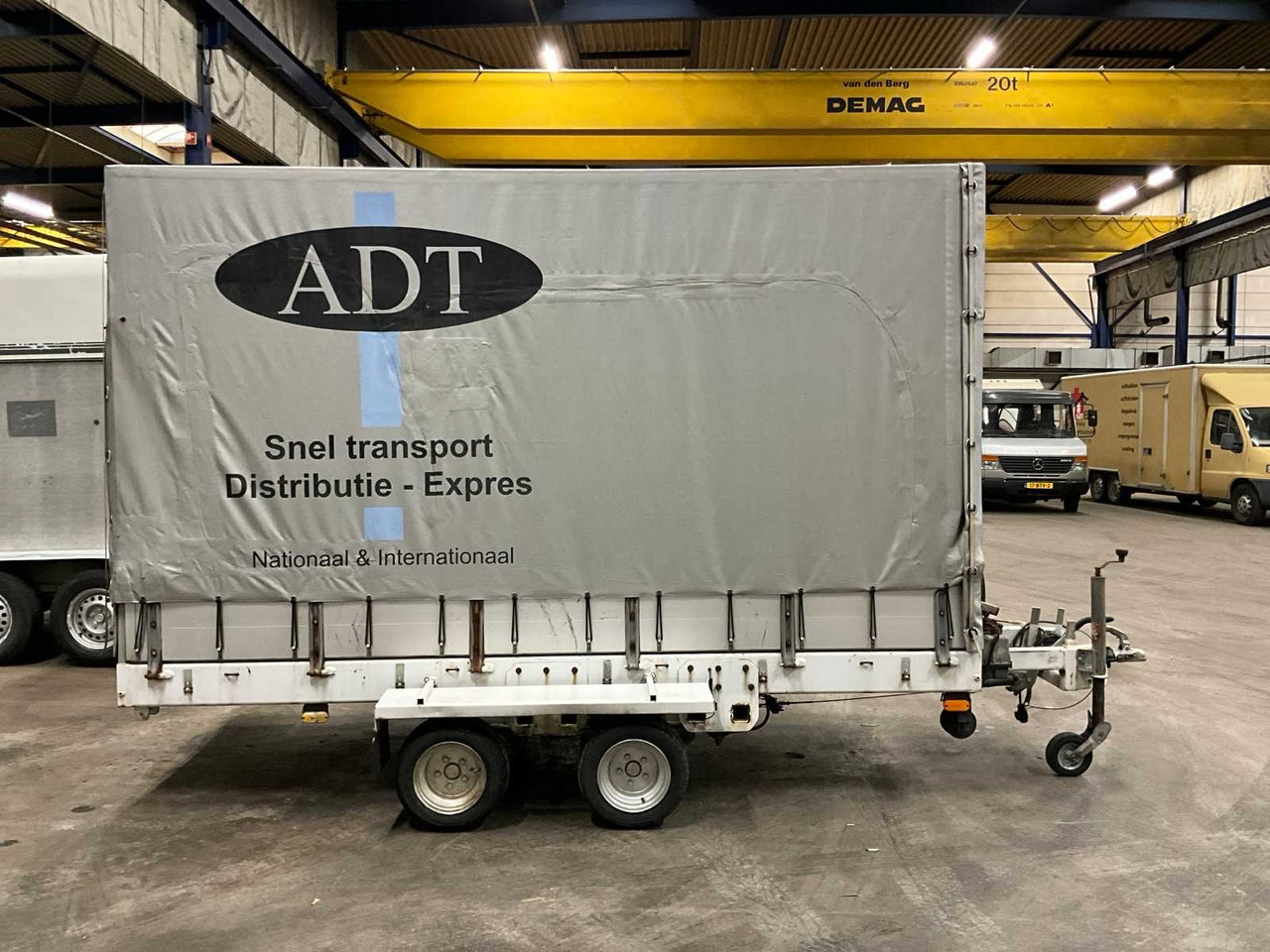 2008 STOCKX A2702 COVERED TRAILER - Remolque: foto 4 2008 STOCKX A2702 COVERED TRAILER - Remolque: foto 4