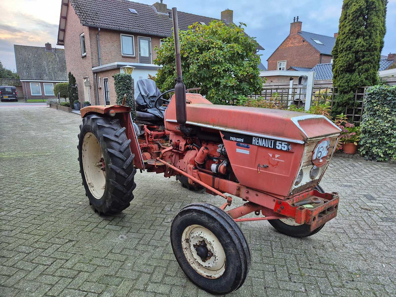 Renault 55 - Tractor: foto 2 Renault 55 - Tractor: foto 2
