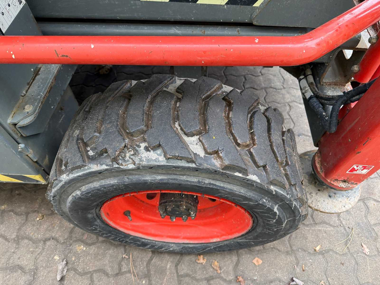 Plataforma elevadora SKYJACK - SJ8841RT 4X4 DIESEL - 14.5 METERS - 2016 - AERIAL WORK PLATFORM: foto 16