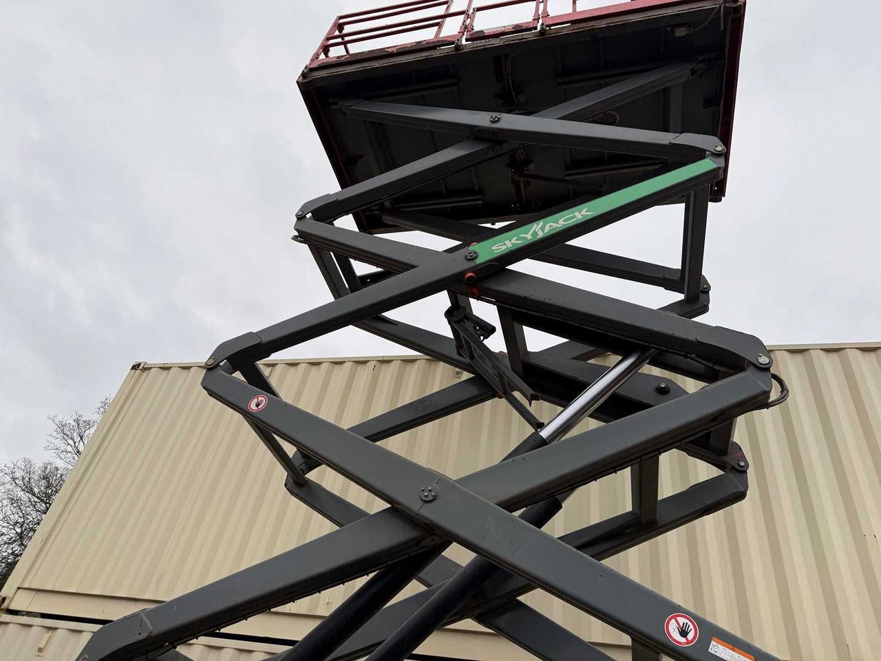 Plataforma elevadora SKYJACK - SJ8841RT 4X4 DIESEL - 14.5 METERS - 2016 - AERIAL WORK PLATFORM: foto 49