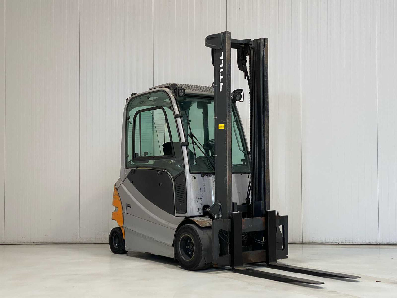 STILL - 2017 - RX60-35 - FORKLIFT - Carretilla elevadora: foto 1 STILL - 2017 - RX60-35 - FORKLIFT - Carretilla elevadora: foto 1