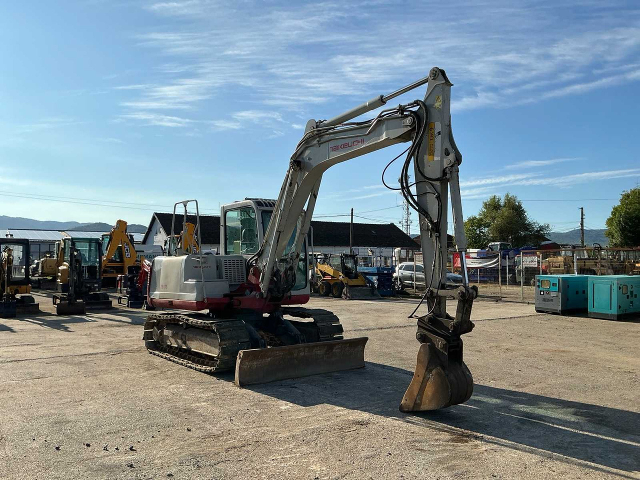 Takeuchi TB175 - Excavadora de cadenas: foto 1 Takeuchi TB175 - Excavadora de cadenas: foto 1