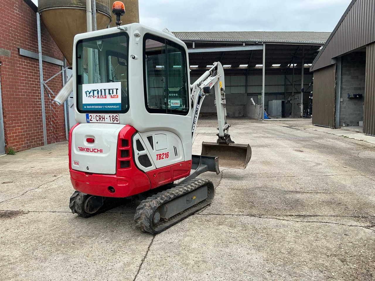Takeuchi TB216 - Miniexcavadora: foto 5 Takeuchi TB216 - Miniexcavadora: foto 5