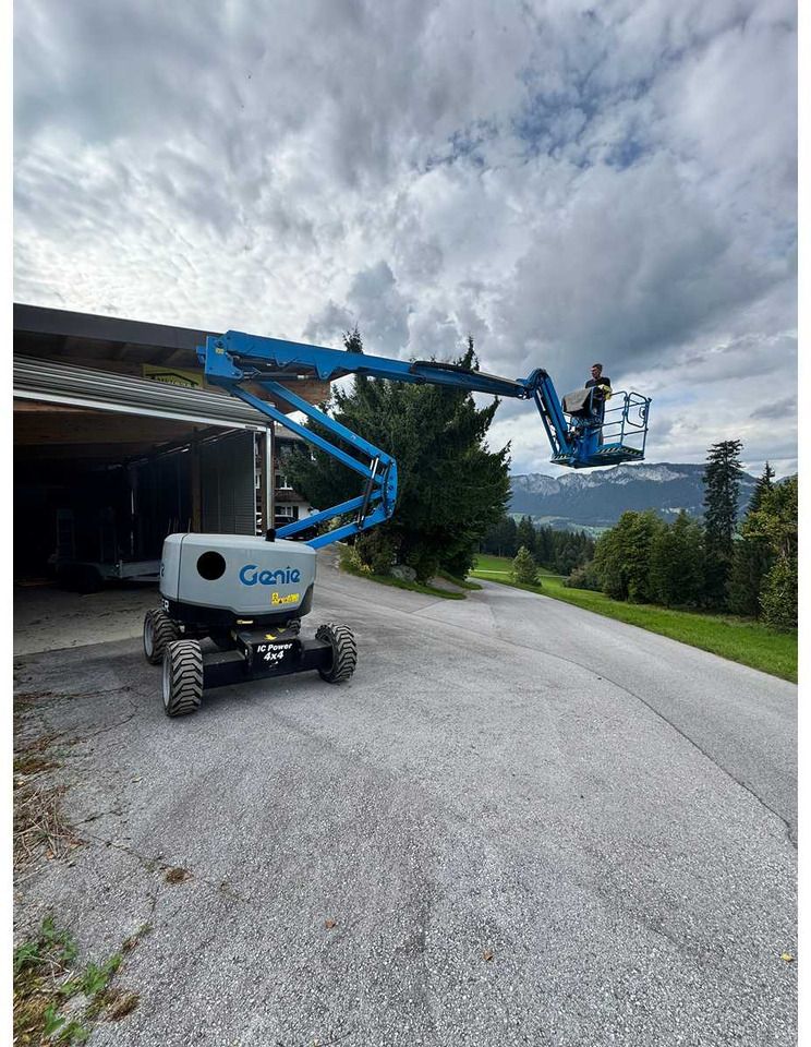 Terex/Genie Z-45/25 XC - Plataforma elevadora: foto 1 Terex/Genie Z-45/25 XC - Plataforma elevadora: foto 1