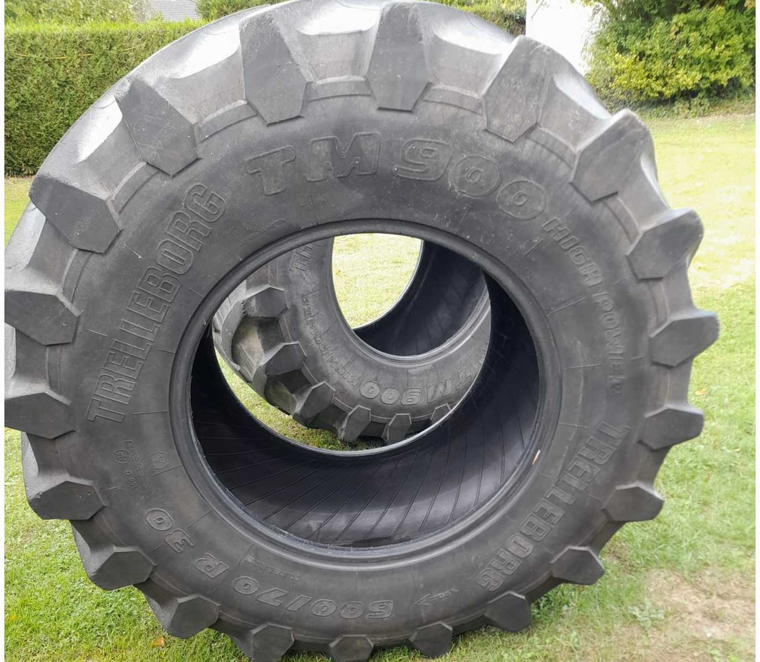Trelleborg TM900 tubless - Neumáticos y llantas para Tractor: foto 1 Trelleborg TM900 tubless - Neumáticos y llantas para Tractor: foto 1