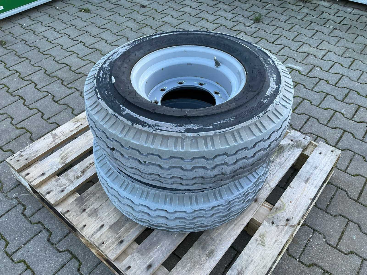 WHEEL SET 9-14.5 GENIE AERIAL PLATFORM - Plataforma elevadora: foto 2 WHEEL SET 9-14.5 GENIE AERIAL PLATFORM - Plataforma elevadora: foto 2