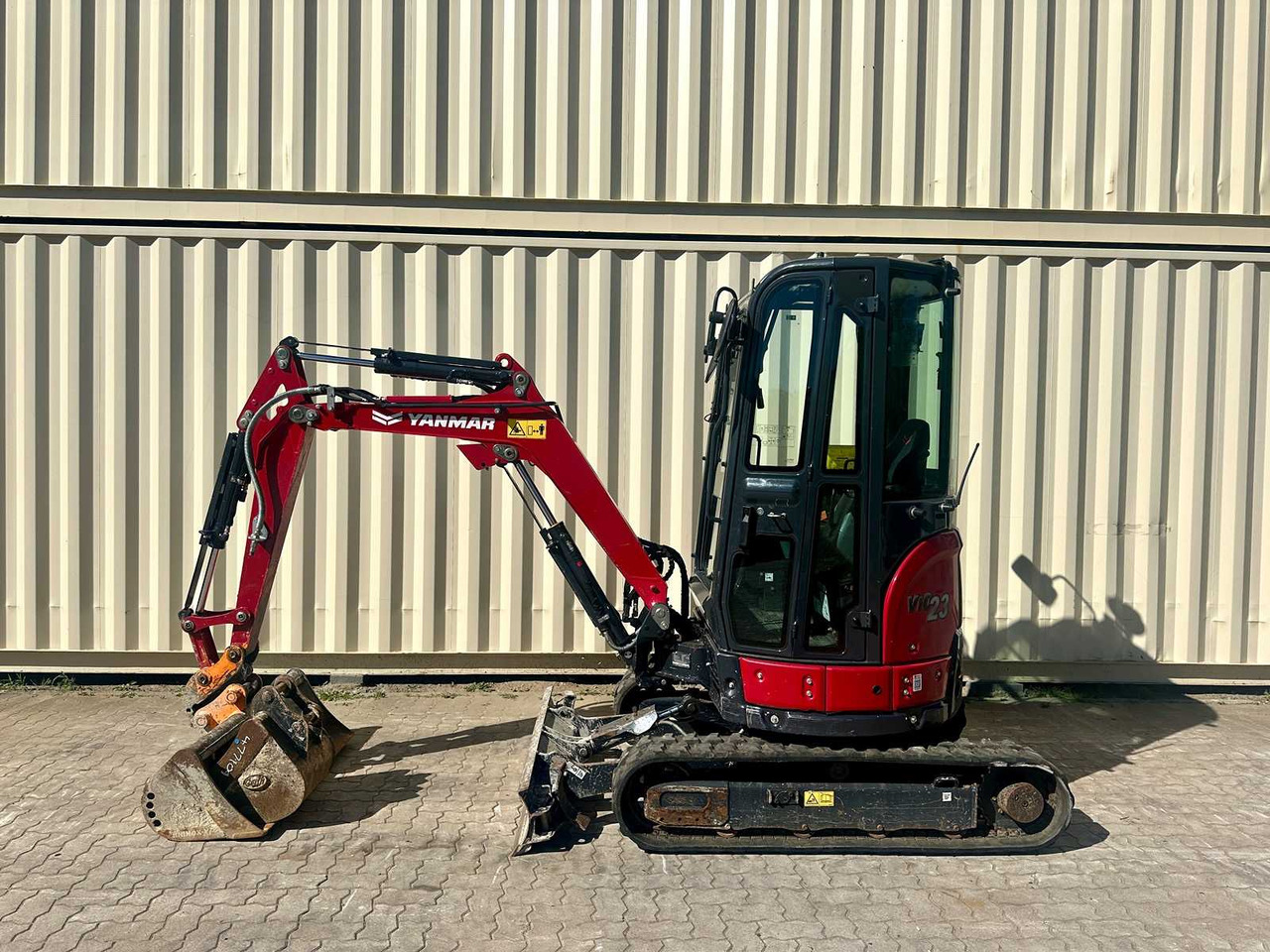 Yanmar VIO23-6 - Miniexcavadora: foto 2 Yanmar VIO23-6 - Miniexcavadora: foto 2