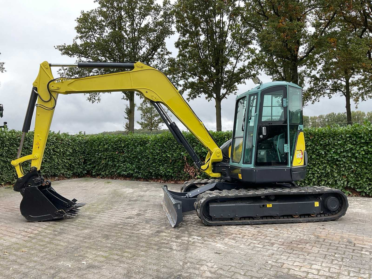 Yanmar VIO80 - Excavadora de cadenas: foto 2 Yanmar VIO80 - Excavadora de cadenas: foto 2