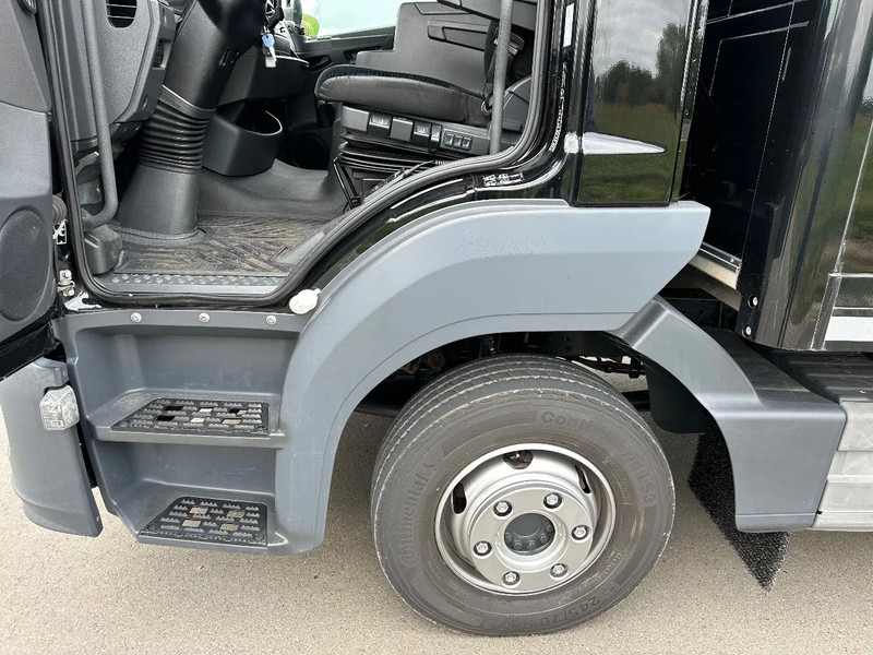 Mercedes-Benz ATEGO 1221L ATEGO ATEGO1221L. EURO6. 2021 600x248x235 - Camión caja cerrada: foto 5 Mercedes-Benz ATEGO 1221L ATEGO ATEGO1221L. EURO6. 2021 600x248x235 - Camión caja cerrada: foto 5