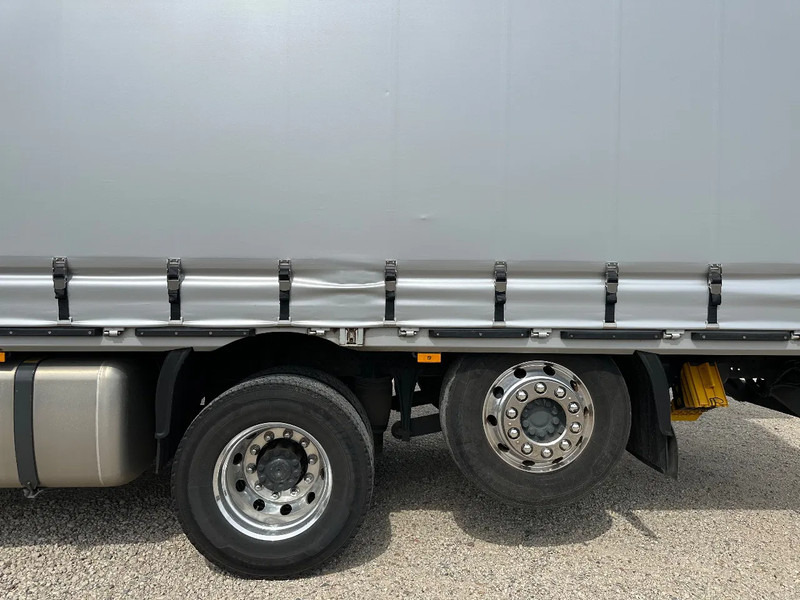 Mercedes-Benz Actros ACTROS 2545LL 2020. Als in nieuwstaat!! - Camión lona: foto 4 Mercedes-Benz Actros ACTROS 2545LL 2020. Als in nieuwstaat!! - Camión lona: foto 4