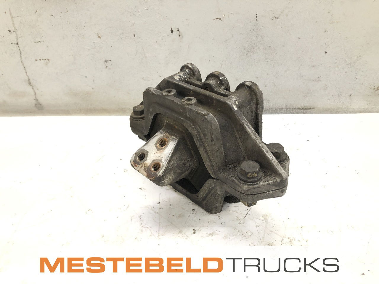 DAF Motorsteun RS222L - Bastidor/ Chasis para Camión: foto 1 DAF Motorsteun RS222L - Bastidor/ Chasis para Camión: foto 1