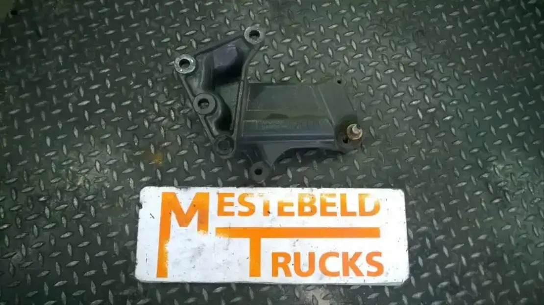 Iveco Stuurhuissteun - Dirección para Camión: foto 1 Iveco Stuurhuissteun - Dirección para Camión: foto 1