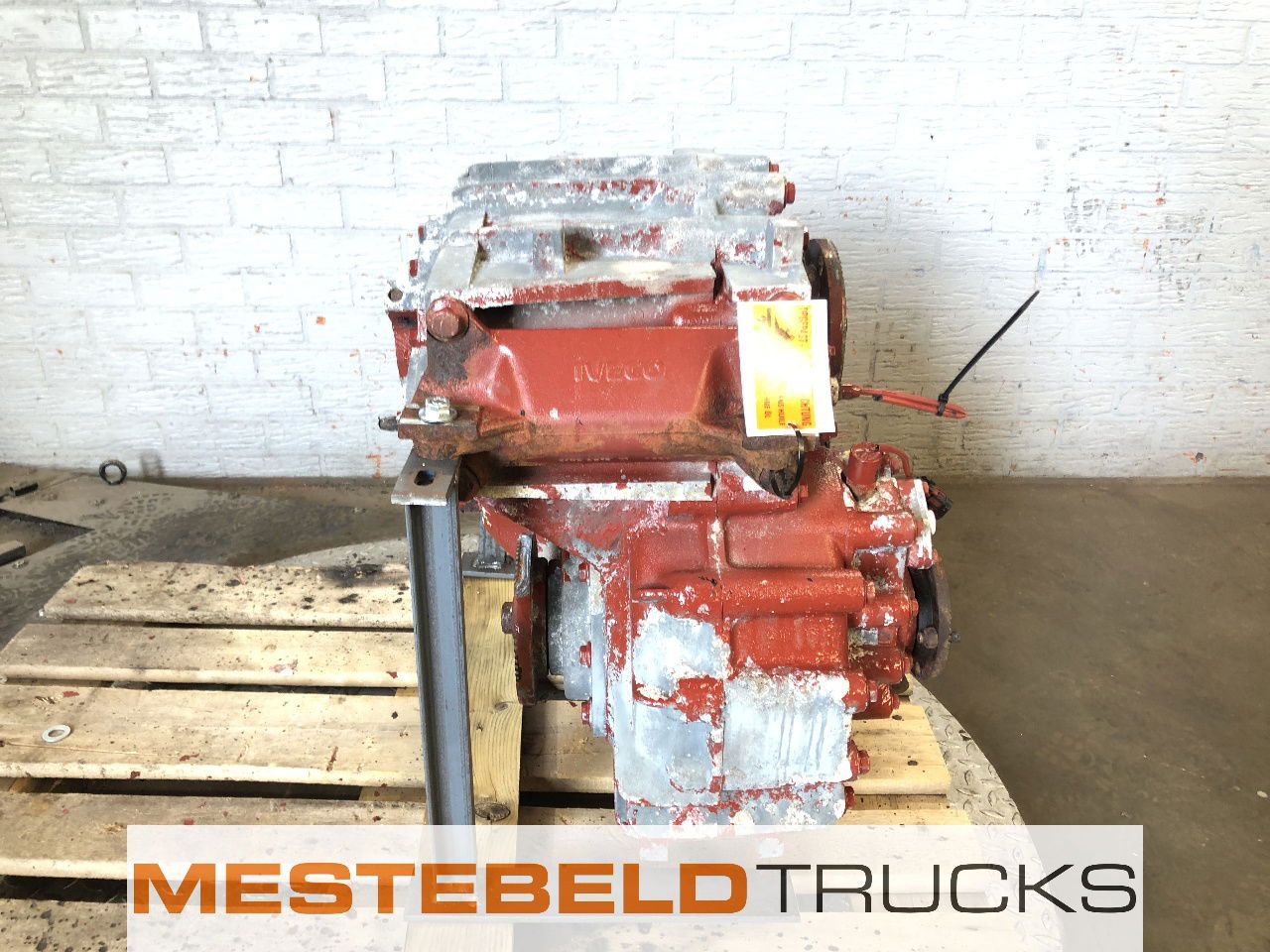 Iveco Tussenbak 50-5421 - Caja de cambios y piezas para Camión: foto 4 Iveco Tussenbak 50-5421 - Caja de cambios y piezas para Camión: foto 4