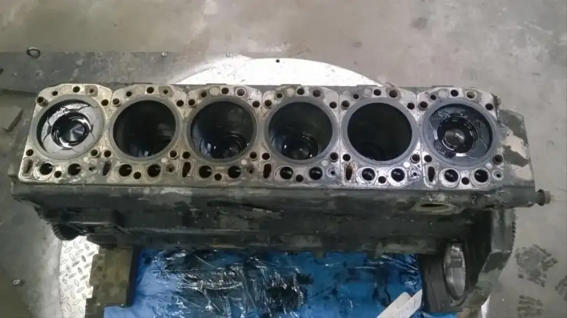 MAN Short block - Motor para Camión: foto 3 MAN Short block - Motor para Camión: foto 3