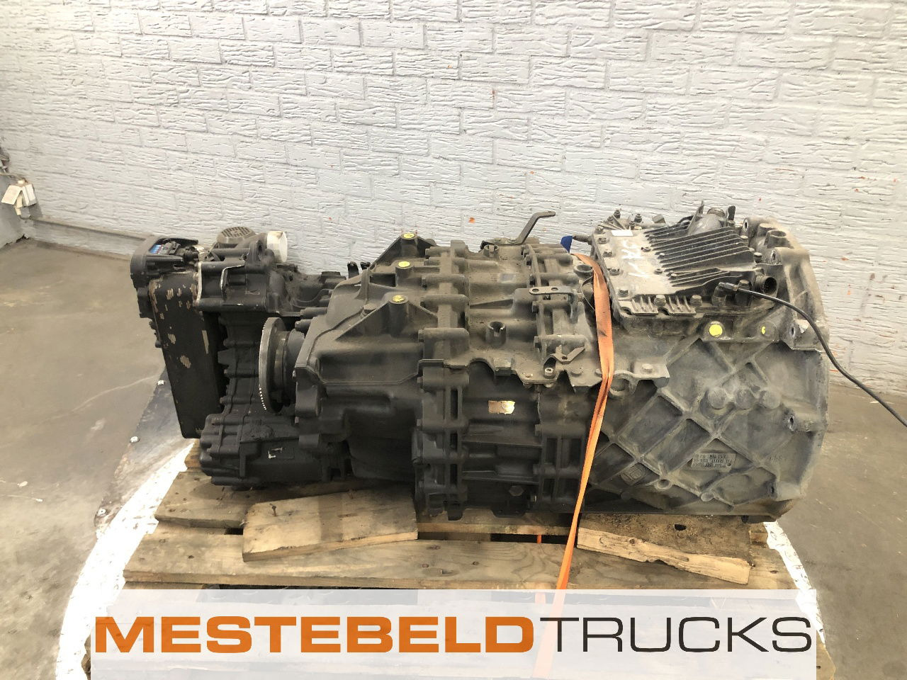 MAN Versnellingsbak 12 AS 2331 TD + IT3 - Caja de cambios y piezas para Camión: foto 1 MAN Versnellingsbak 12 AS 2331 TD + IT3 - Caja de cambios y piezas para Camión: foto 1