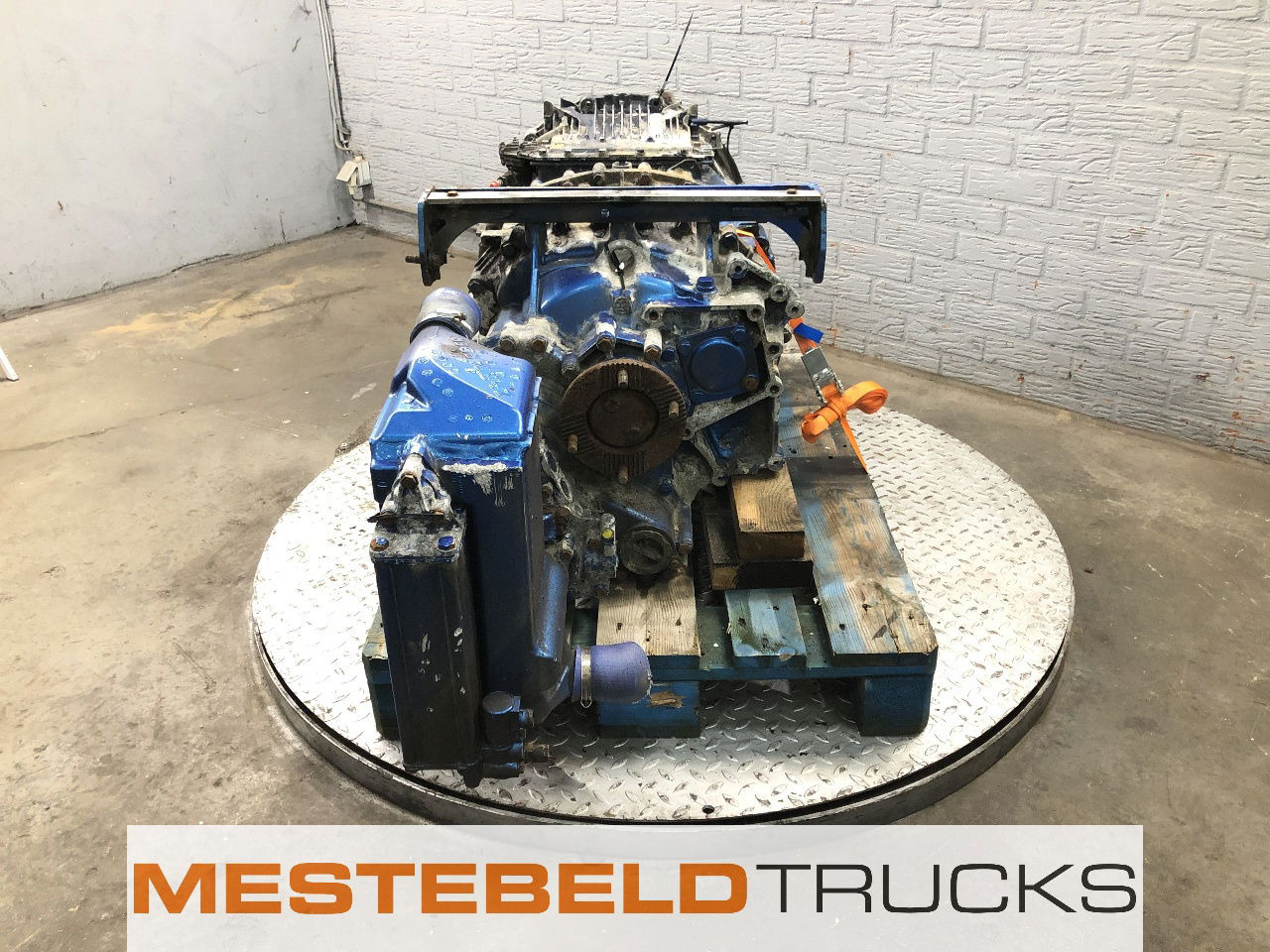 MAN Versnellingsbak 12AS2331 TD + IT3 - Caja de cambios y piezas para Camión: foto 2 MAN Versnellingsbak 12AS2331 TD + IT3 - Caja de cambios y piezas para Camión: foto 2