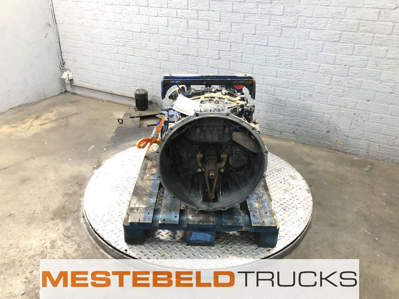 MAN Versnellingsbak 12AS2331 TD + IT3 - Caja de cambios y piezas para Camión: foto 4 MAN Versnellingsbak 12AS2331 TD + IT3 - Caja de cambios y piezas para Camión: foto 4