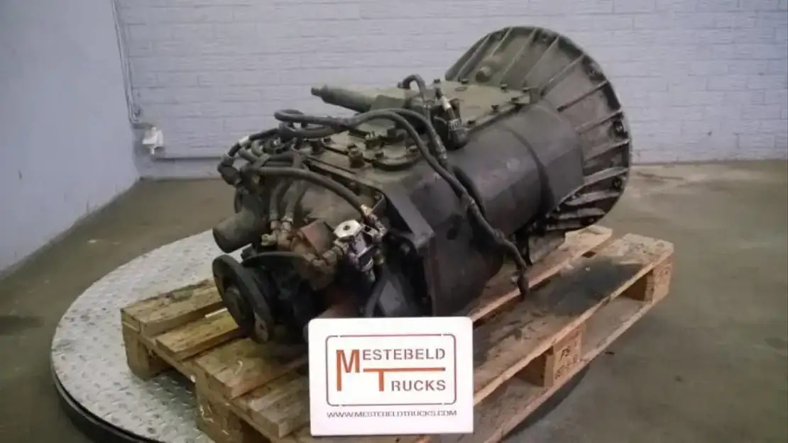 MAN Versnellingsbak Eaton RT11613 - Caja de cambios y piezas para Camión: foto 1 MAN Versnellingsbak Eaton RT11613 - Caja de cambios y piezas para Camión: foto 1