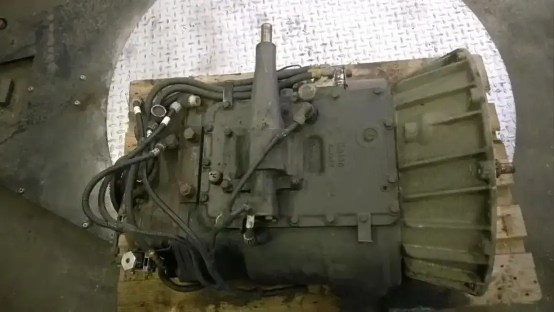 MAN Versnellingsbak Eaton RT11613 - Caja de cambios y piezas para Camión: foto 3 MAN Versnellingsbak Eaton RT11613 - Caja de cambios y piezas para Camión: foto 3