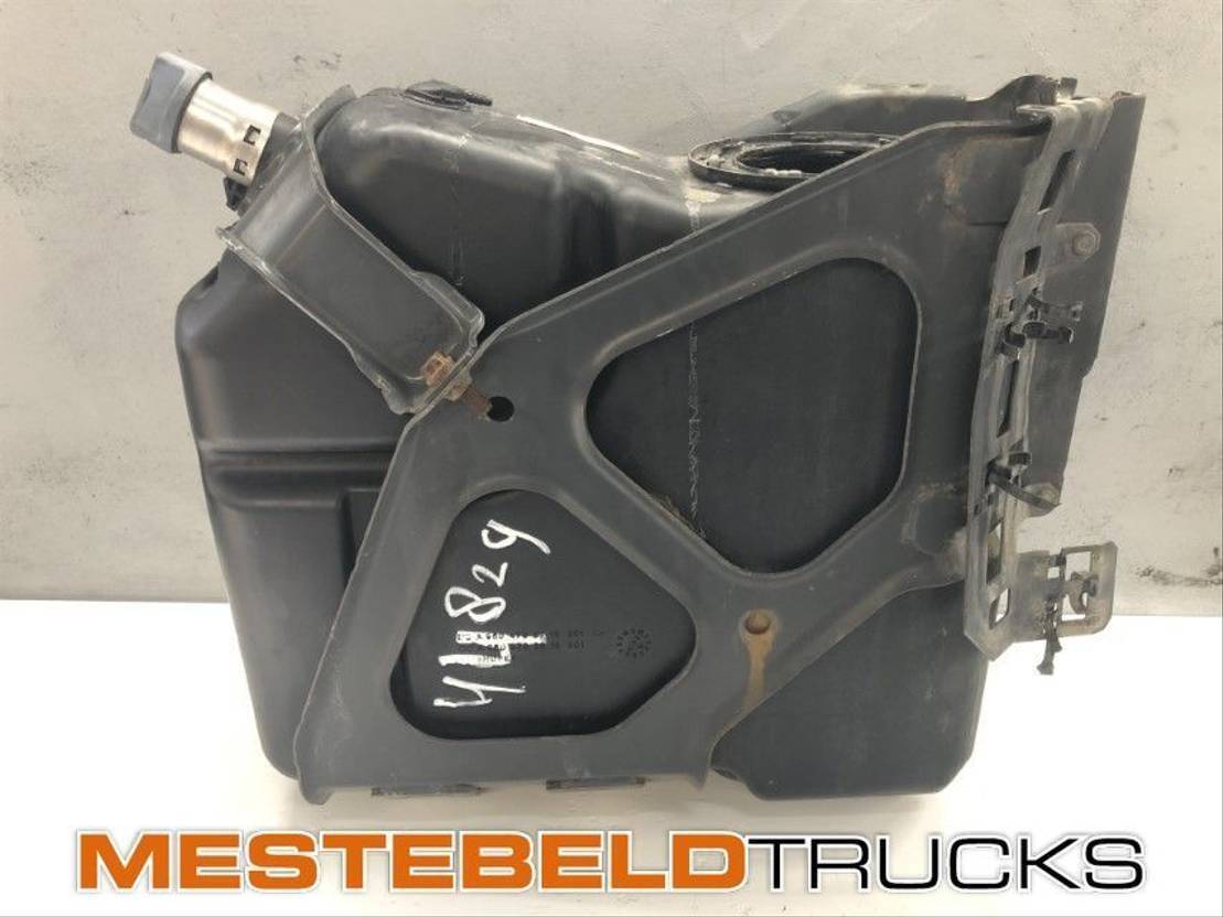 Mercedes-Benz Adblue tank - Silenciador/ Sistema de escape para Camión: foto 1 Mercedes-Benz Adblue tank - Silenciador/ Sistema de escape para Camión: foto 1