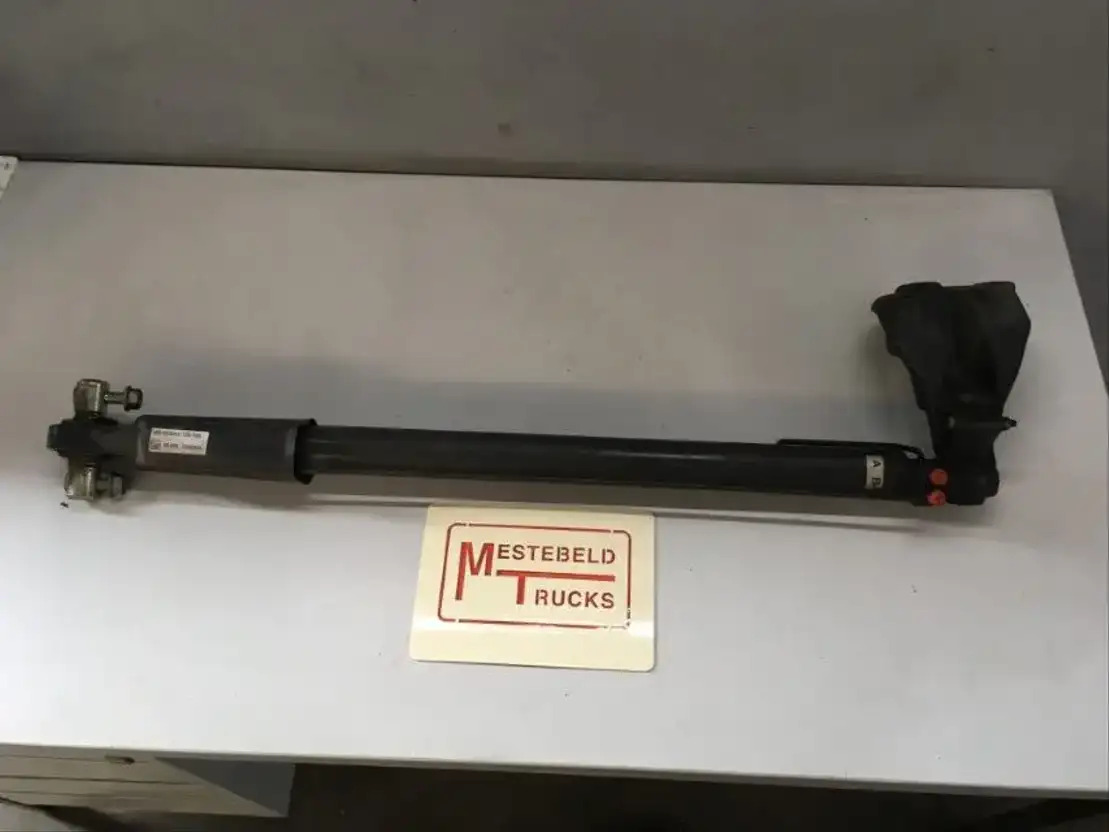 Mercedes-Benz Kantelcilinder Actros MP4 - Cabina e interior para Camión: foto 1 Mercedes-Benz Kantelcilinder Actros MP4 - Cabina e interior para Camión: foto 1