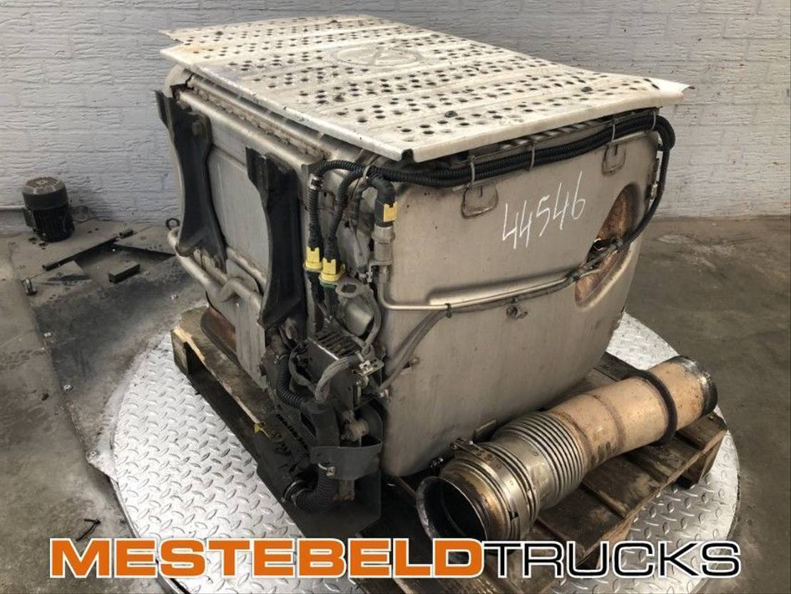 Mercedes-Benz Katalysator 1845 - Silenciador/ Sistema de escape para Camión: foto 2 Mercedes-Benz Katalysator 1845 - Silenciador/ Sistema de escape para Camión: foto 2