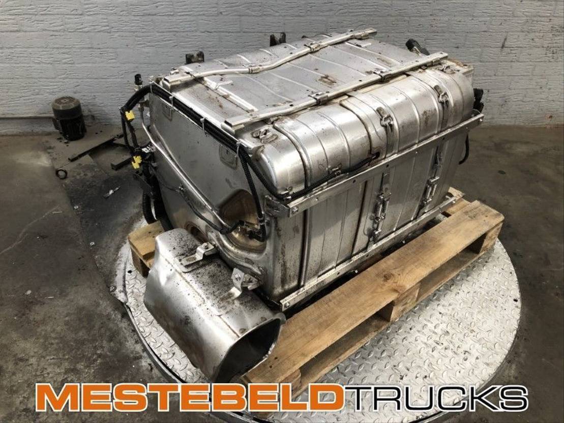 Mercedes-Benz Katalysator 1845 - Silenciador/ Sistema de escape para Camión: foto 1 Mercedes-Benz Katalysator 1845 - Silenciador/ Sistema de escape para Camión: foto 1