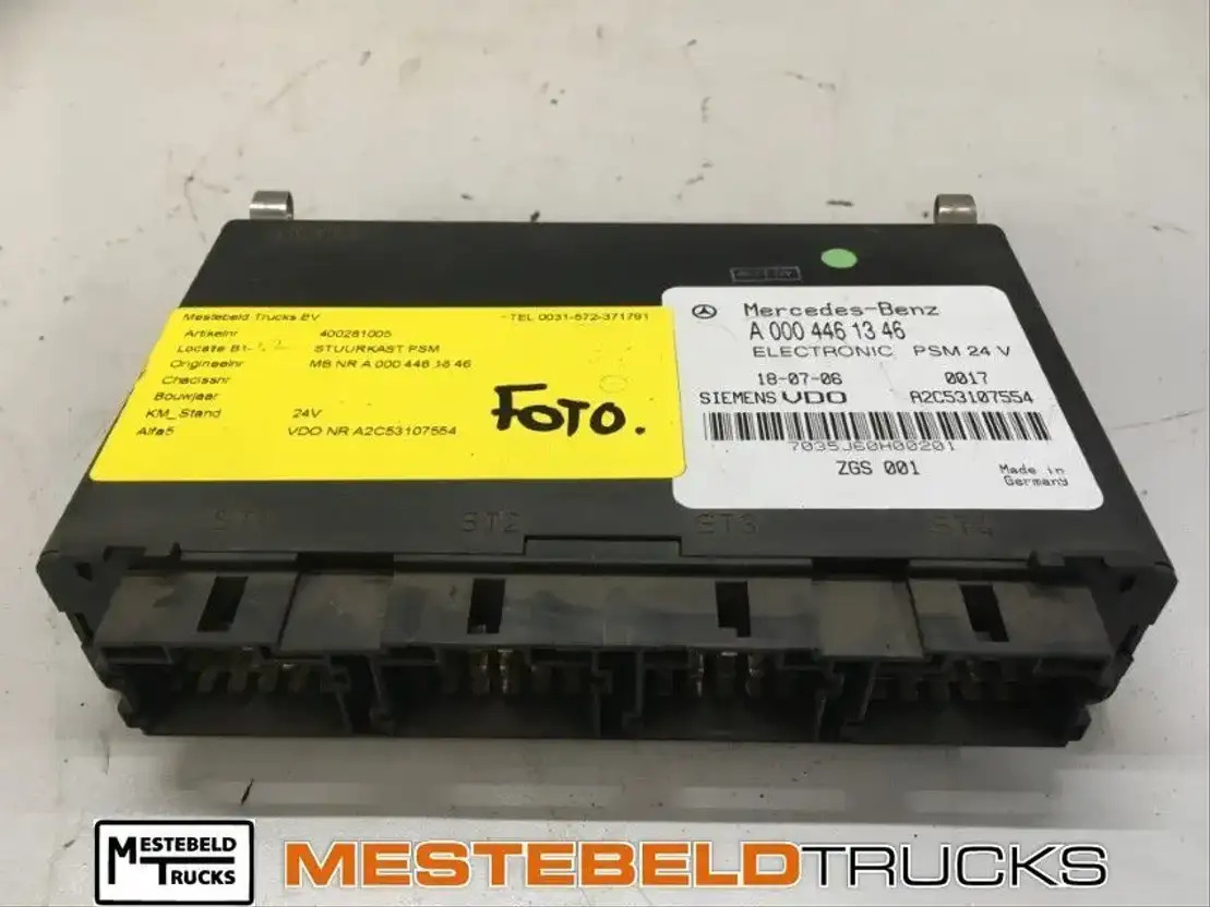 Mercedes-Benz Stuurkast PSM - Sistema eléctrico para Camión: foto 1 Mercedes-Benz Stuurkast PSM - Sistema eléctrico para Camión: foto 1