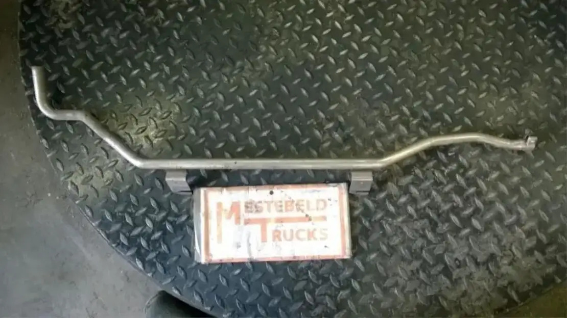 Cabina e interior para Camión Mercedes-Benz Uitlaatpijp van Webasto: foto 1