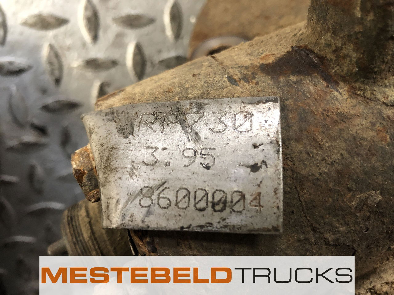 Scania Differentieel RP730 - 3,95 - Eje posterior para Camión: foto 4 Scania Differentieel RP730 - 3,95 - Eje posterior para Camión: foto 4