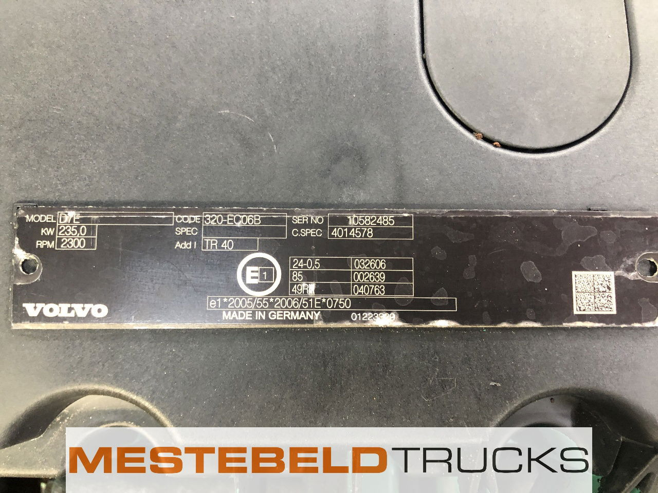 Volvo Motor D7E 320 EC 06B - Motor y piezas para Camión: foto 5 Volvo Motor D7E 320 EC 06B - Motor y piezas para Camión: foto 5