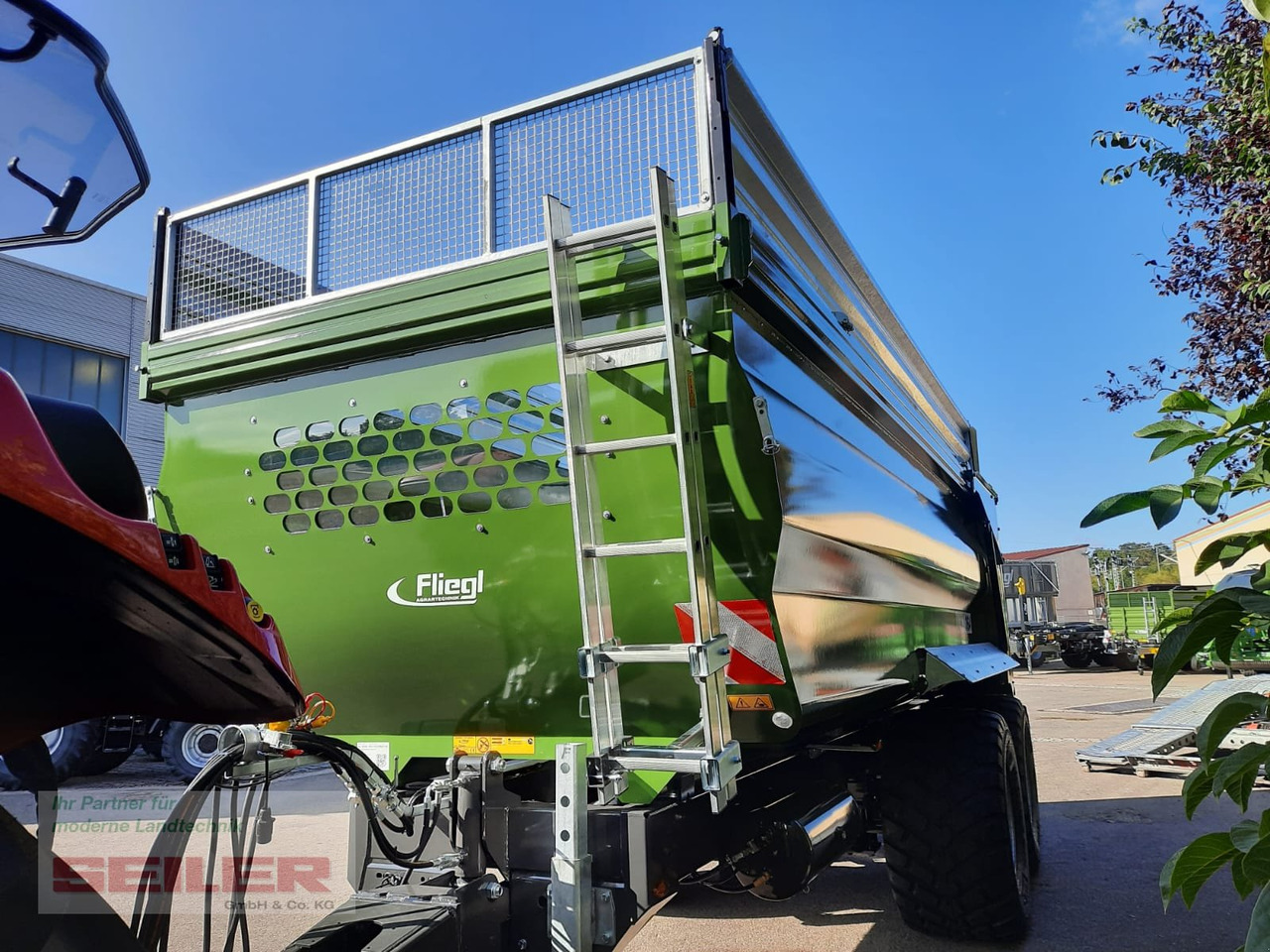 Fliegl TMK 264 FOX 32m³ - Remolque volquete agrícola: foto 5 Fliegl TMK 264 FOX 32m³ - Remolque volquete agrícola: foto 5