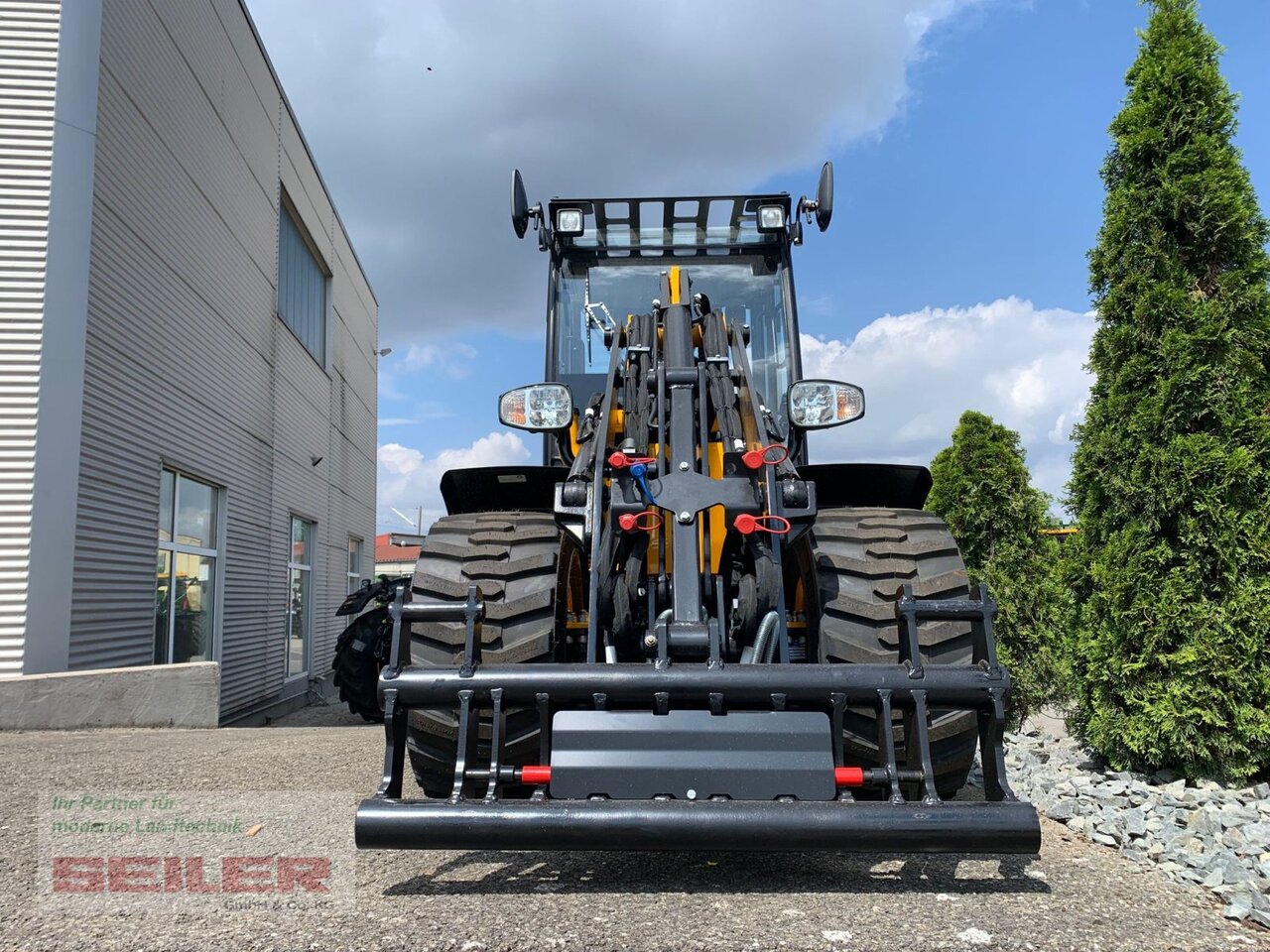 JCB 403 Agri Plus - Cargadora articulada: foto 3 JCB 403 Agri Plus - Cargadora articulada: foto 3