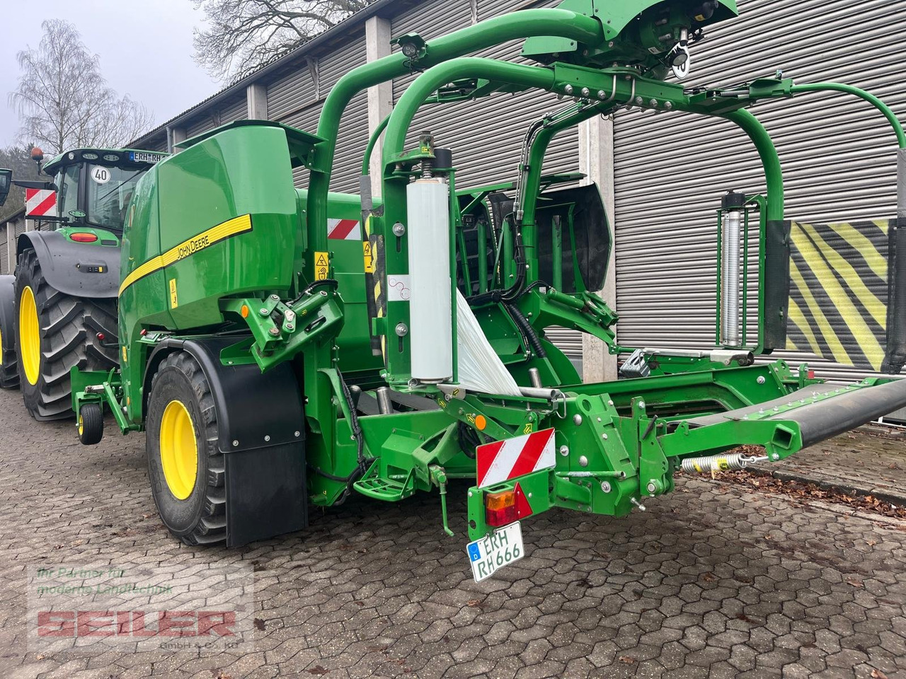 John Deere C441 R - Rotoempacadora: foto 2 John Deere C441 R - Rotoempacadora: foto 2