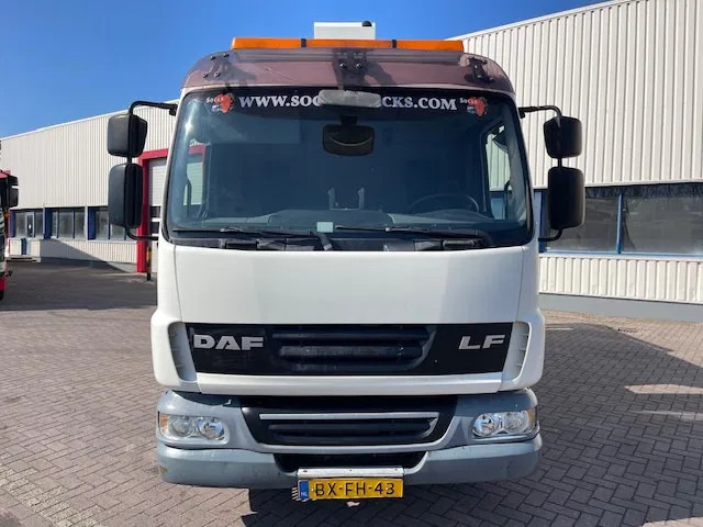 DAF LF 45.160 CUSTERS Hoogwerker / Skyworker 14,5mtr APK/Tuv nov 2025 - Camión con plataforma elevadora: foto 2 DAF LF 45.160 CUSTERS Hoogwerker / Skyworker 14,5mtr APK/Tuv nov 2025 - Camión con plataforma elevadora: foto 2
