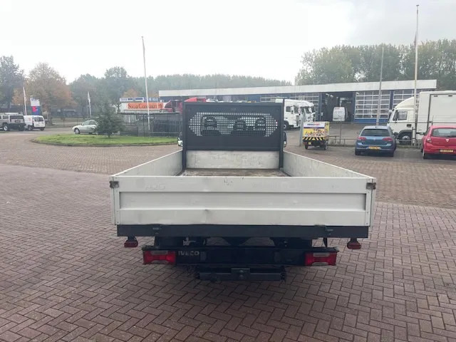 Iveco Daily 35S14 - Pick-up, Furgoneta combi: foto 4 Iveco Daily 35S14 - Pick-up, Furgoneta combi: foto 4