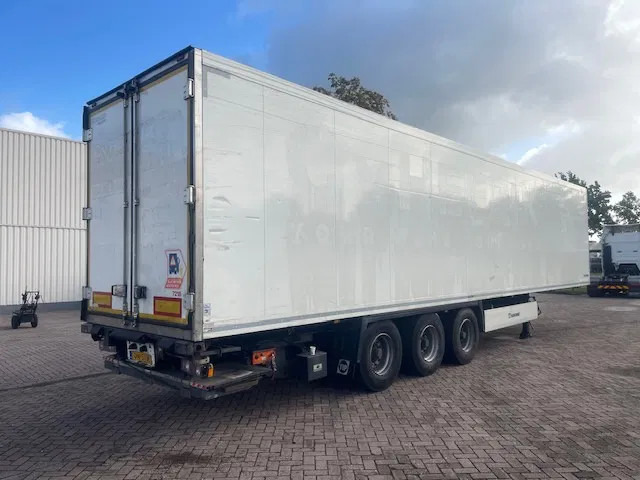 Krone CARRIER VECTOR 1950 3 AXELS - Semirremolque frigorífico: foto 2 Krone CARRIER VECTOR 1950 3 AXELS - Semirremolque frigorífico: foto 2