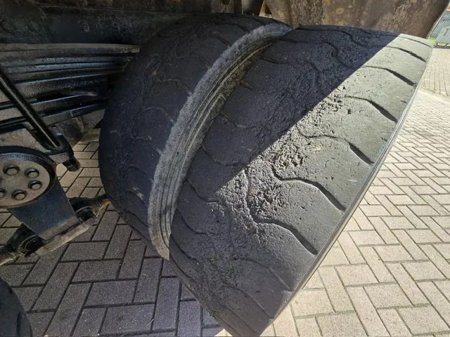 Camión caja abierta, Camión grúa MAN 26.362 6x4 Full spring Euro 2: foto 18