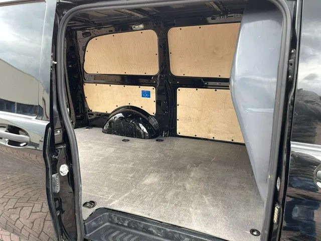 Mercedes-Benz Vito 110 CDI Financiering/inruil mogelijk - Furgoneta pequeña: foto 4 Mercedes-Benz Vito 110 CDI Financiering/inruil mogelijk - Furgoneta pequeña: foto 4