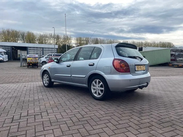 Nissan Almera Airco Manual gear APK Cruise control - Hatchback: foto 5 Nissan Almera Airco Manual gear APK Cruise control - Hatchback: foto 5