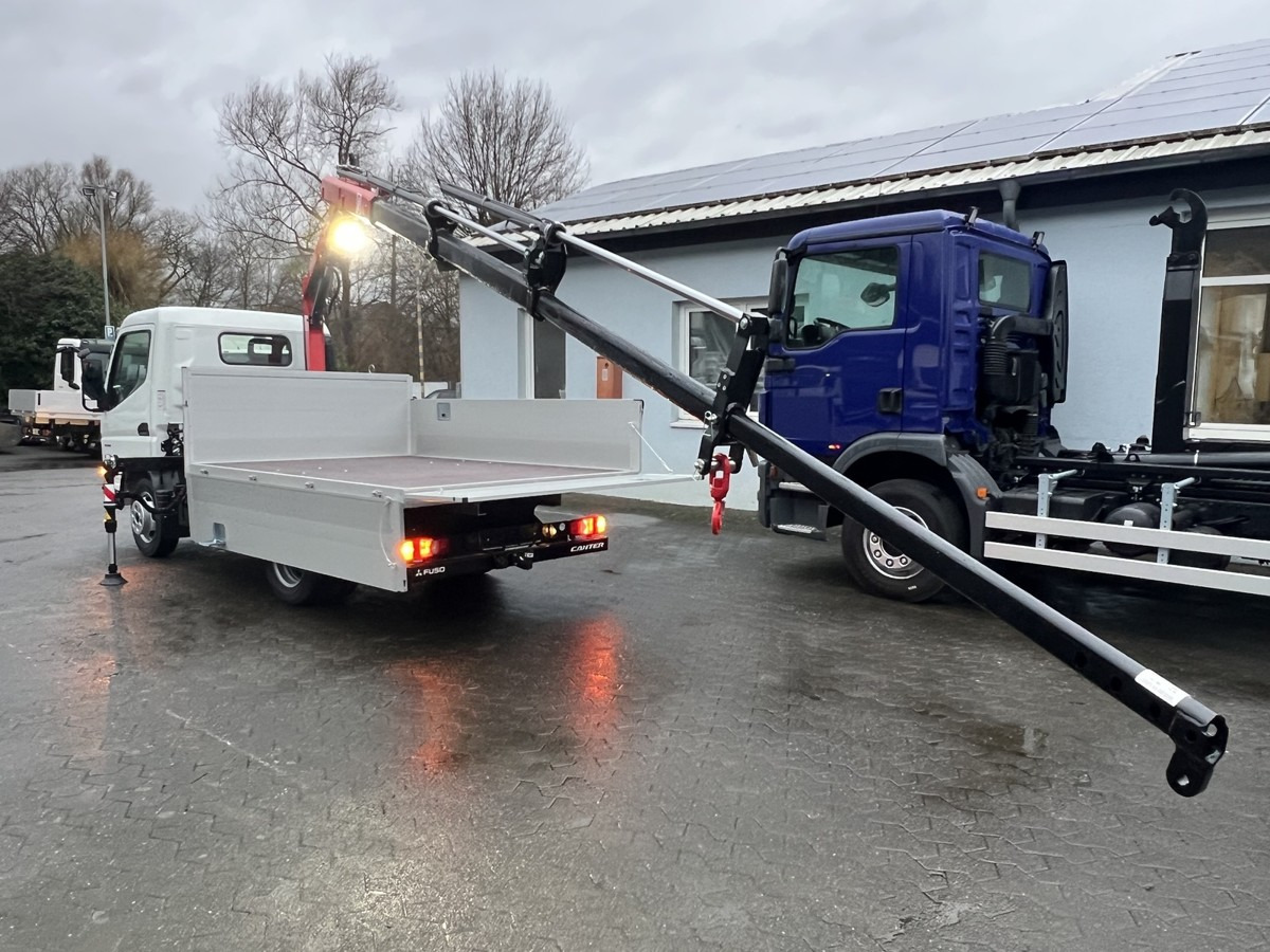 FUSO 3S15 Alu Pritsche 2.80m Ladekran Funk! sofort ve - Camión caja abierta, Camión grúa: foto 4 FUSO 3S15 Alu Pritsche 2.80m Ladekran Funk! sofort ve - Camión caja abierta, Camión grúa: foto 4