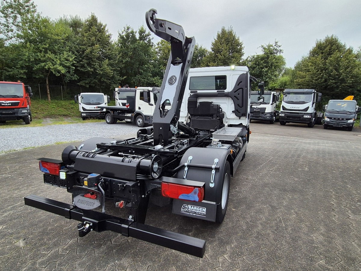 Leasing de MAN TGL 12.220 BL City Abrollkipper  2x AHK Euro 6 MAN TGL 12.220 BL City Abrollkipper  2x AHK Euro 6: foto 12