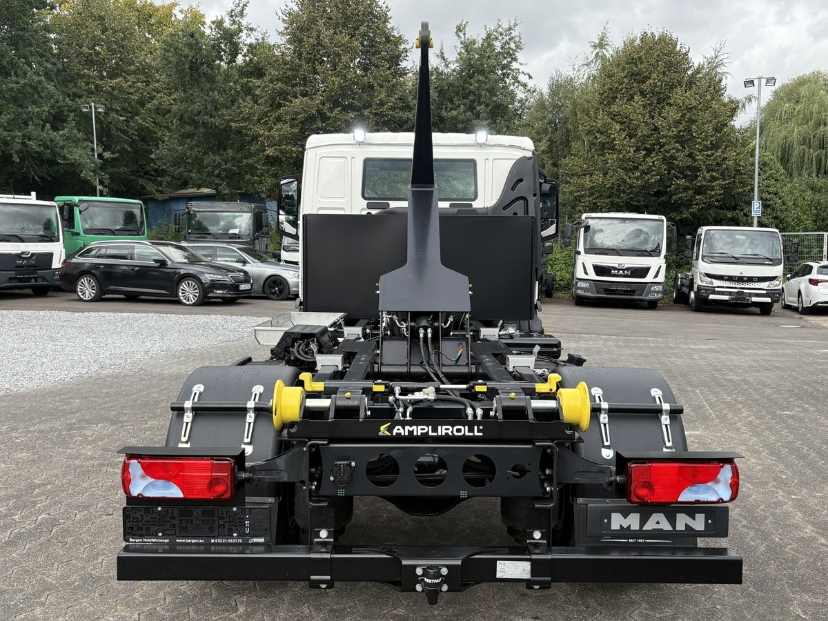 MAN TGL 8.160 BL City Abollkipper Schaltgetriebe - Camión multibasculante: foto 5 MAN TGL 8.160 BL City Abollkipper Schaltgetriebe - Camión multibasculante: foto 5